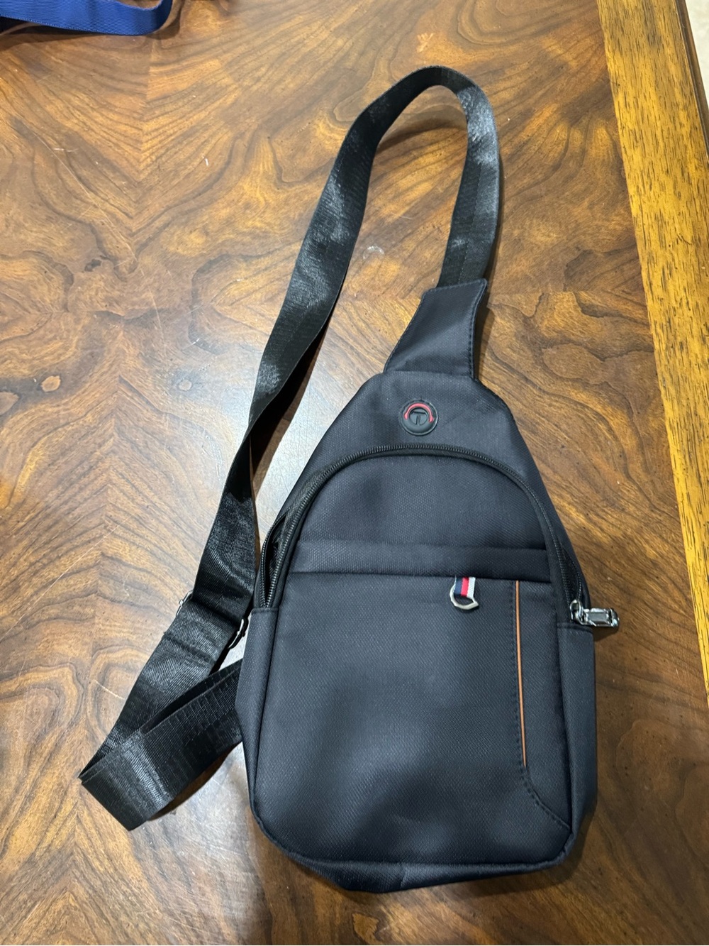 Compact Black Men’s Sling Bag - Casual Crossbody